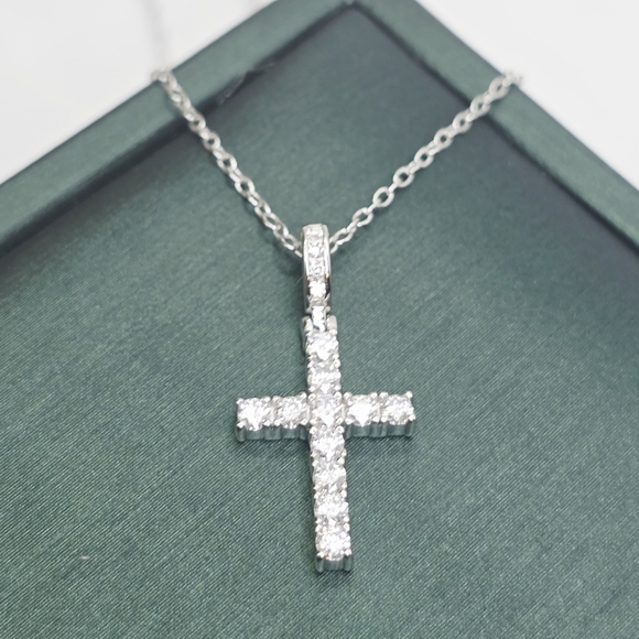 Moissanite Cross Pendant Necklace | 925 Sterling Silver | Dainty Sparkle - Picture 4 of 5